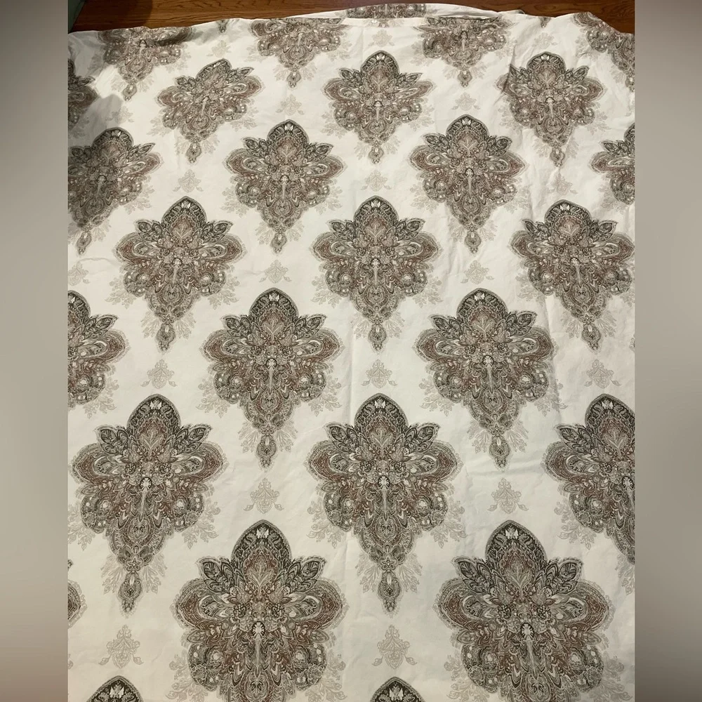 Pottery Barn Serrano Medallion Paisley Full/Queen Duvet Cover 100% Cotton